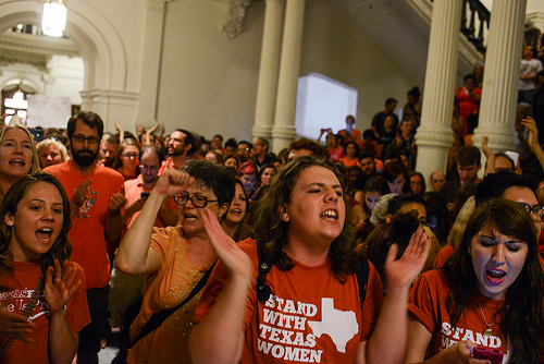 A Monday court ruling means new Texas abortion restrictions that were to take effect today (10/29) will not. Photo: Ann Harkness/TNS