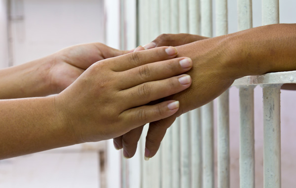 A new Texas law goes into effect this week guaranteeing county jail inmates at least two 20-minute in-person visits per week. Photo: Montian Noowong/TNS.