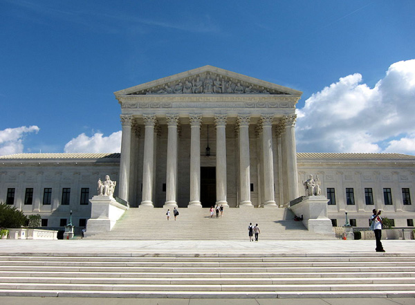 The ACLU of Texas and other groups plan to file amicus briefs with the U.S Supreme Court opposing a law they say limits access to abortion services. Photo: Agnostic Preacher’s Kid/Wikimedia Commons.